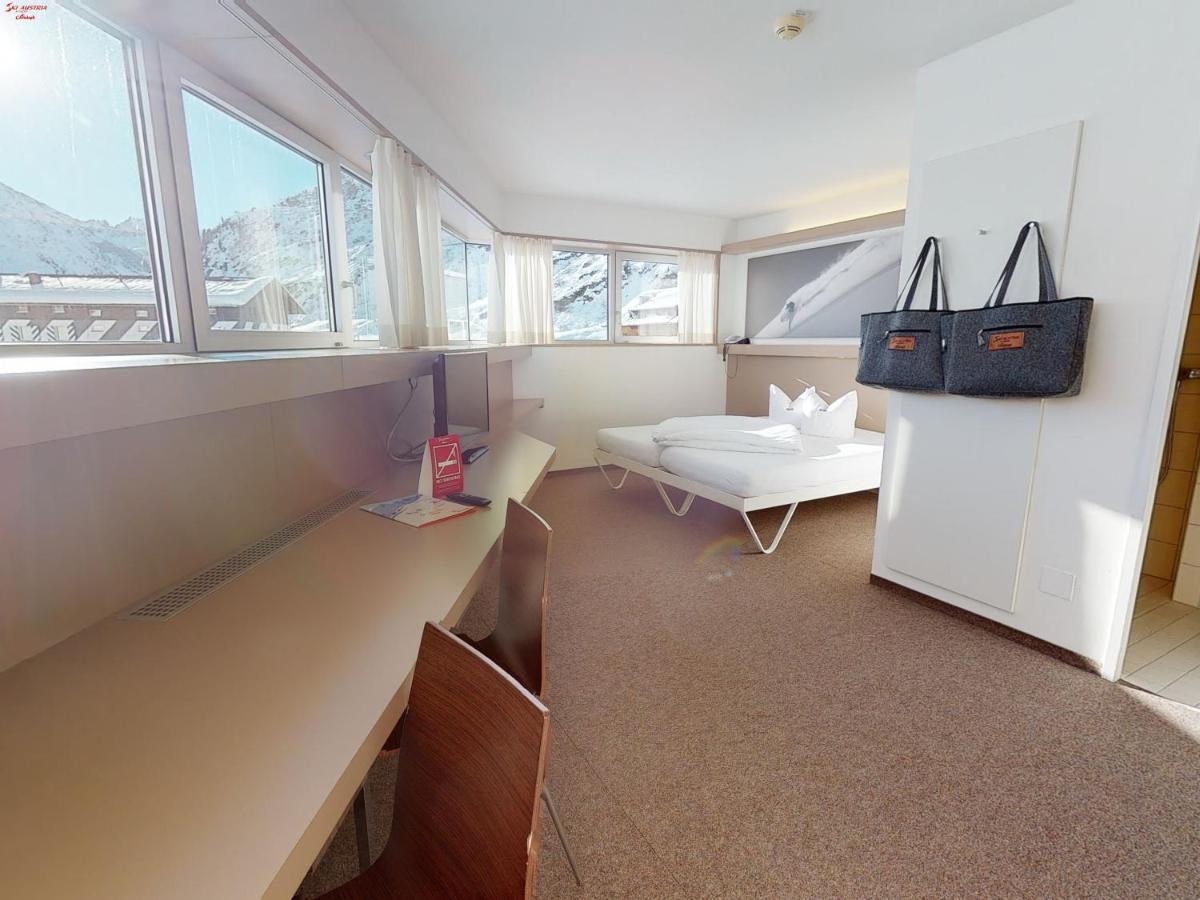 Hotel Ski Austria St.Christoph A.A. Sankt Christoph Am Arlberg Εξωτερικό φωτογραφία